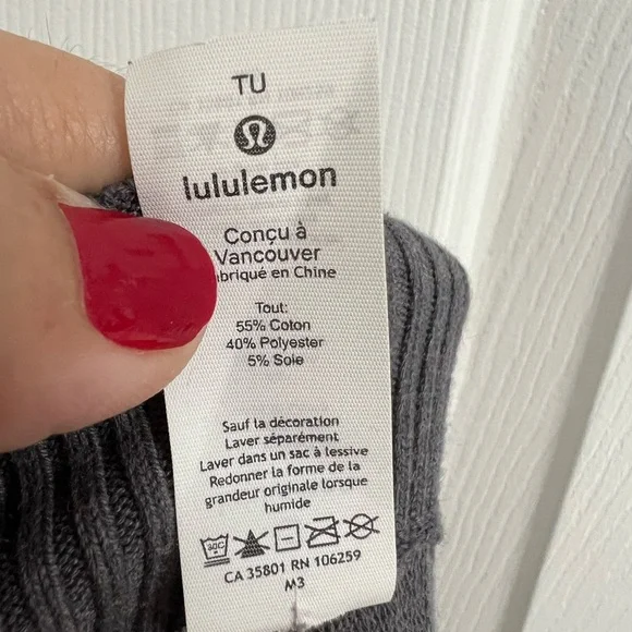 Lululemon Forward Flow Poncho in Heathered Moonwalk - Picture 8 of 9